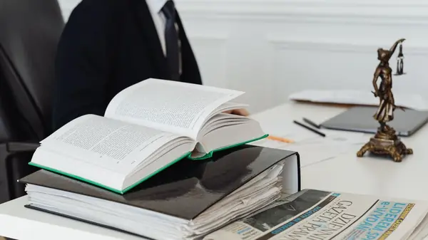 Marketing para Advogados Dentro das Regras da OAB: Estratégias Digitais para Construir Autoridade Sem Mercantilização